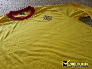 baju sukan sekolah